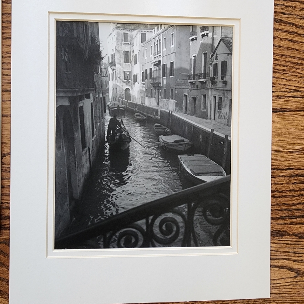 2 Vintage Italian Black and White Photos Matted Set 11x14" Art Martin Aborn - Picture 3 of 6